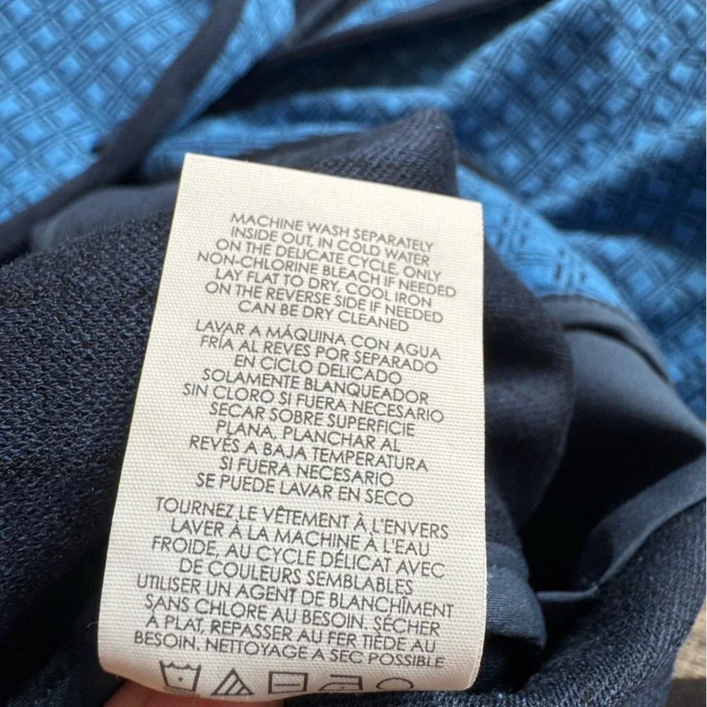 Cabi Scholarship Blue Blazer, Size Medium - Picture 10 of 11